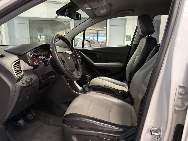Chevrolet Tracker Lt 1.8l 5mt Ac 2017  Usado en Grass & Arueste