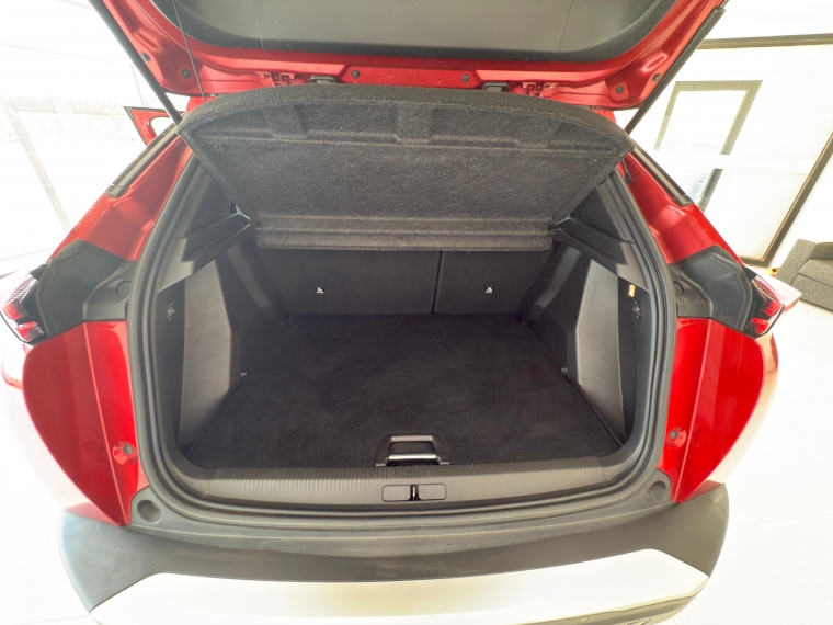 Peugeot 2008 Allure  Blue Hdi 130 Eat8 1.5 Aut 2023 Usado en Automotriz Olea Flaño