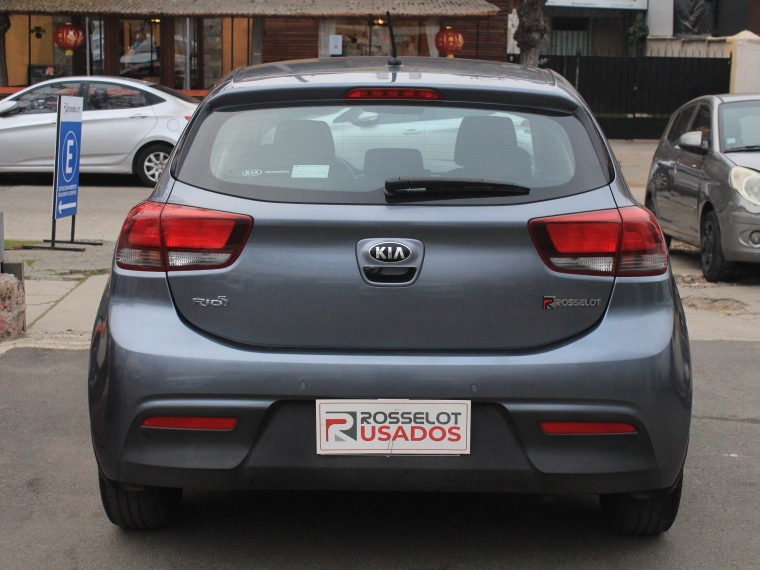 Kia Rio 5 Rio 5 Hatch Back 1.4 2020 Usado en Rosselot Usados