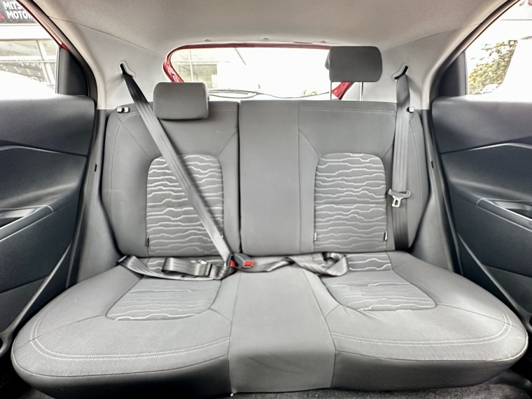 Kia Rio 5 Rio 5 C Ex 1.4l 6at Ci Full - 2080 2014 Usado en Rosselot Usados