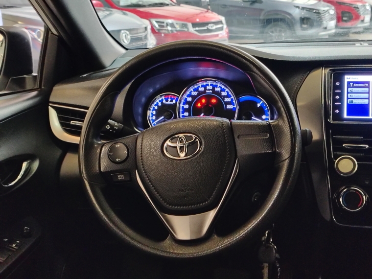Toyota Yaris Yaris Hb 1.5 Aut 2023 Usado en Rosselot Usados