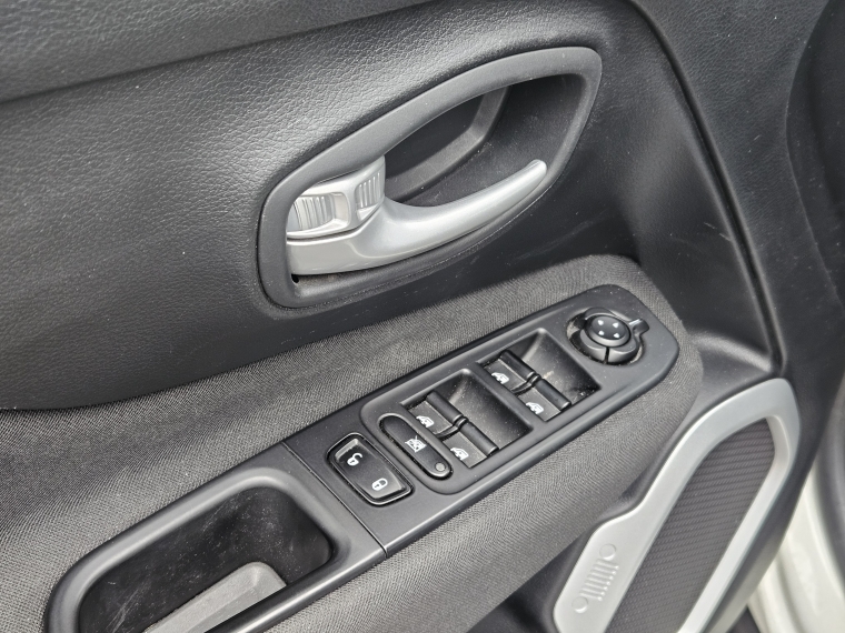 Jeep Renegade Sport Lx At 2023 Usado  Usado en Kovacs Usados