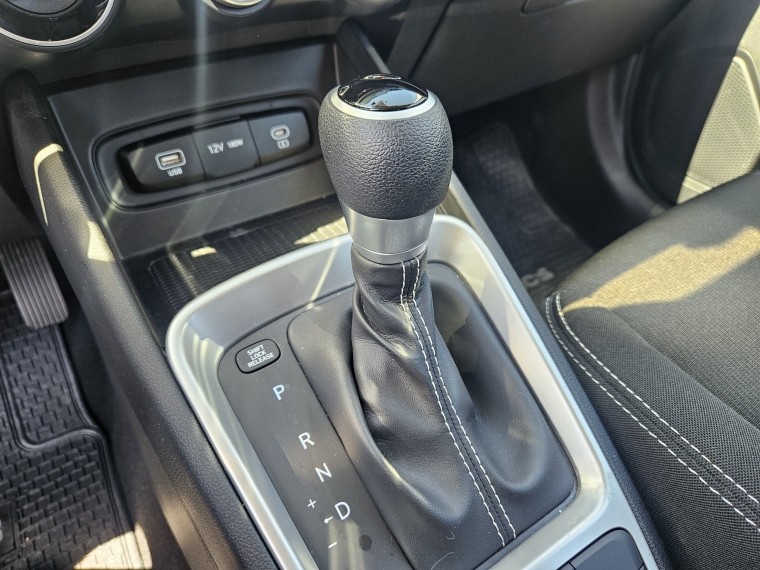 Hyundai Venue Qx Mpi 1.6 Aut 2025 Usado  Usado en Kovacs Usados