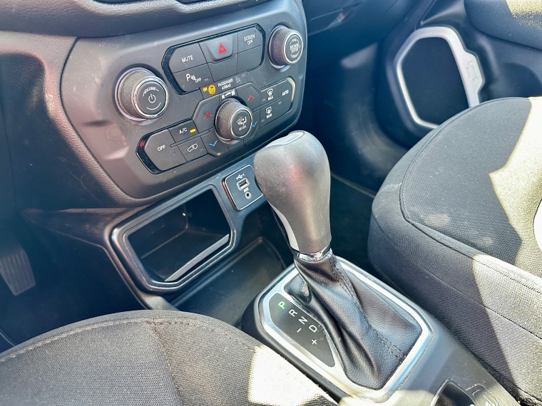 Jeep Renegade 1.8 Sport Lx At 2022 Usado  Usado en Kovacs Usados