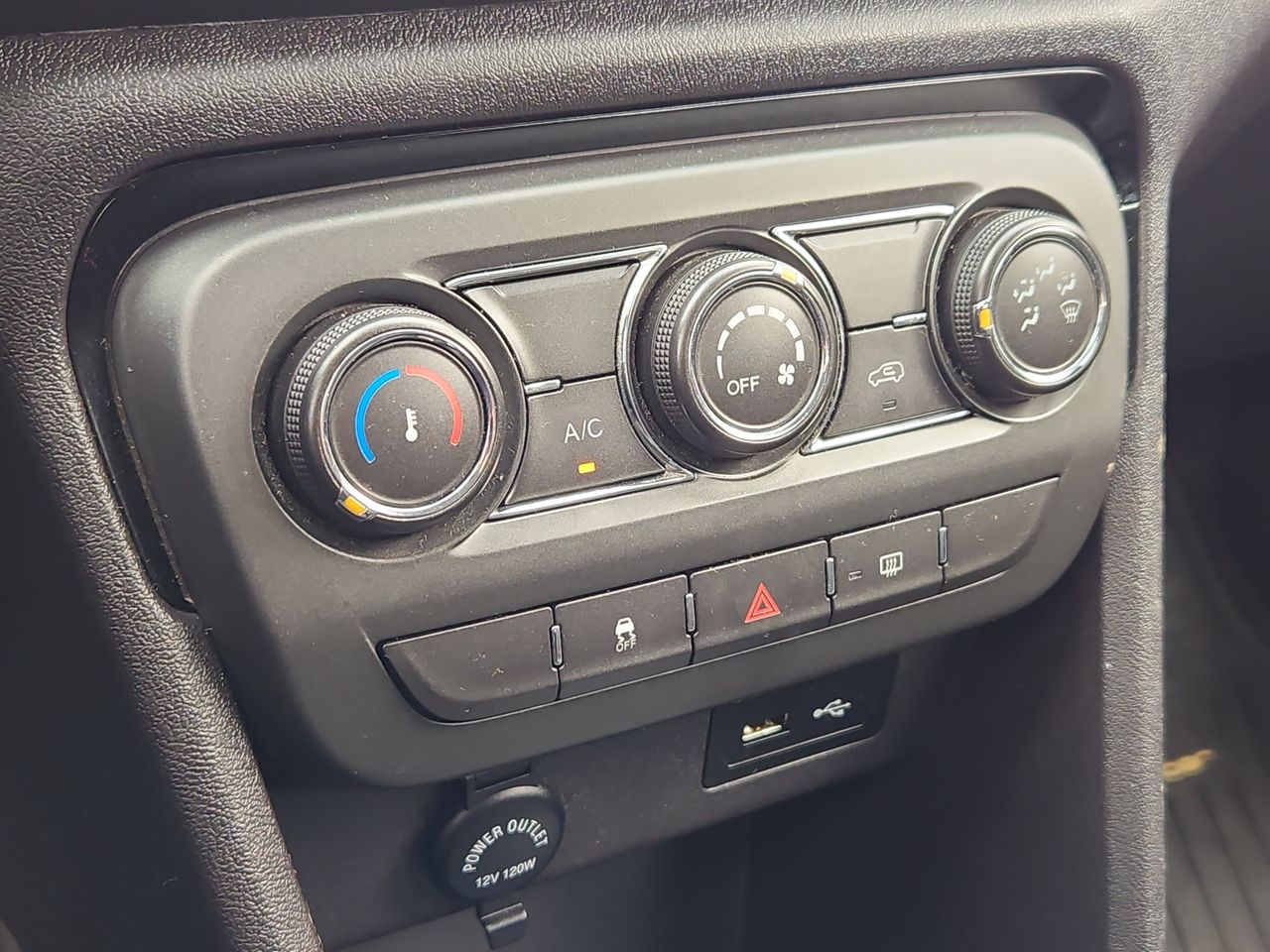 Chery Tiggo 2 Tiggo 2 Gls Mt 1.5 2021 Usado en Usados de Primera - Sergio Escobar