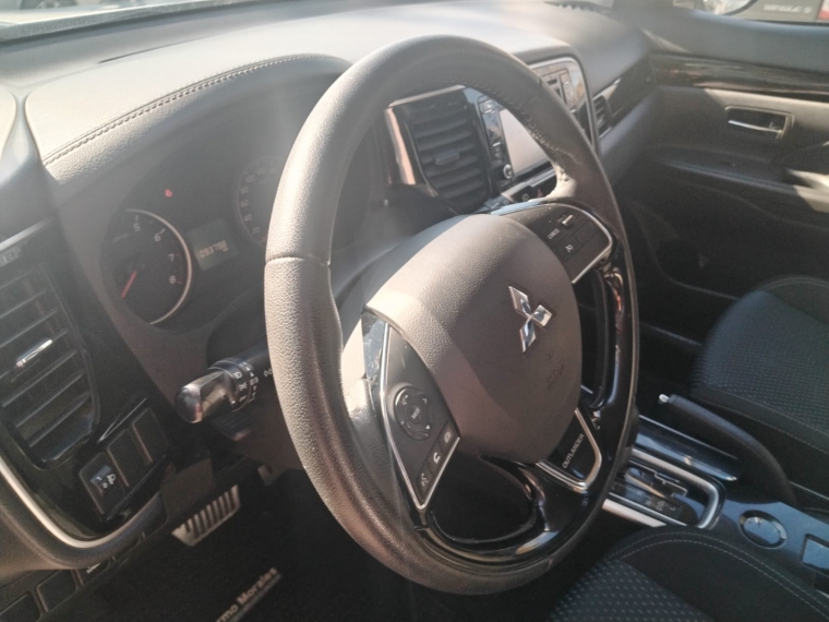 Mitsubishi Outlander Cvt 2.0 Aut - 2 Corridas De Asiento. 2019 Usado  Usado en Webautos.cl