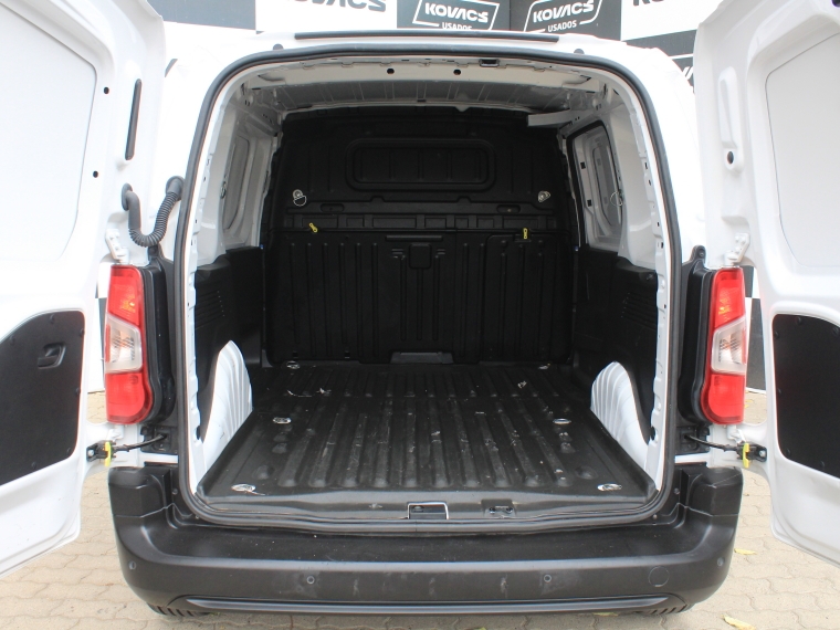 Peugeot Partner Partner L1 Blue Hdi 100 1.5 2024 Usado  Usado en Kovacs Usados