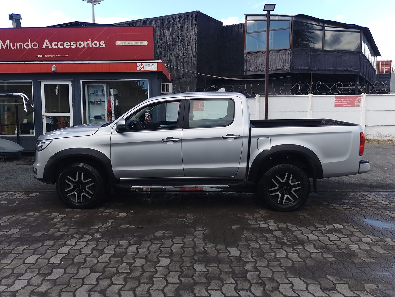 Jac T8 T8 Dcab 4x4 2.0 2023 Usado en Usados de Primera - Sergio Escobar