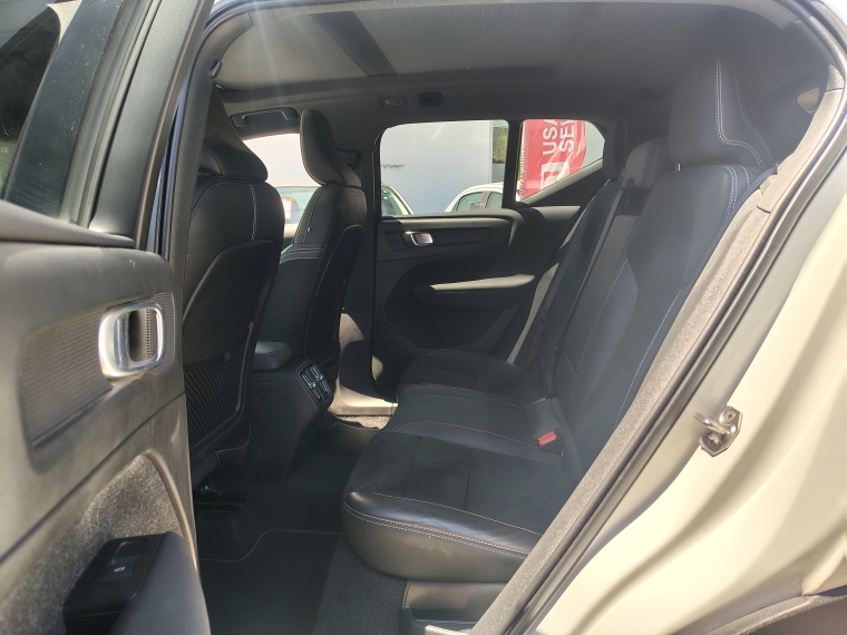 Volvo Xc40 Xc40 T4 Fwd 2.0 Aut 2021 Usado en Rosselot Usados