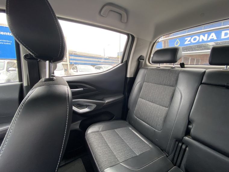 Peugeot Landtrek 1.9 Action4 Hdi Diesel 4x4 150 Hp Mt 4p 2022 Usado Usado en Webautos.cl Peugeot Landtrek 1.9 Action4 Hdi Diesel 4x4 150 Hp Mt 4p 2022 Usado Usado en Webautos.cl