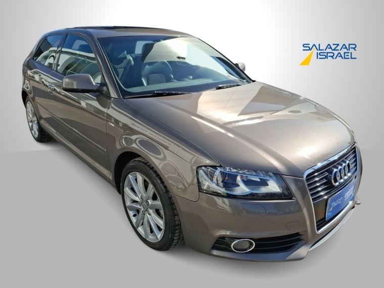 AUDI A3 A3 FSI 1.8 AUT 2013
