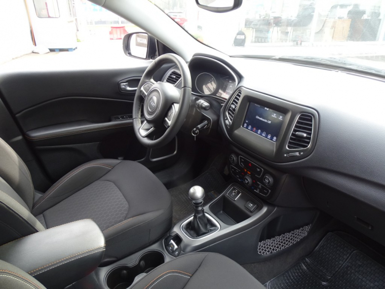 Jeep Compass Mt 2018 Usado Usado en Webautos.cl Jeep Compass Mt 2018 Usado Usado en Webautos.cl