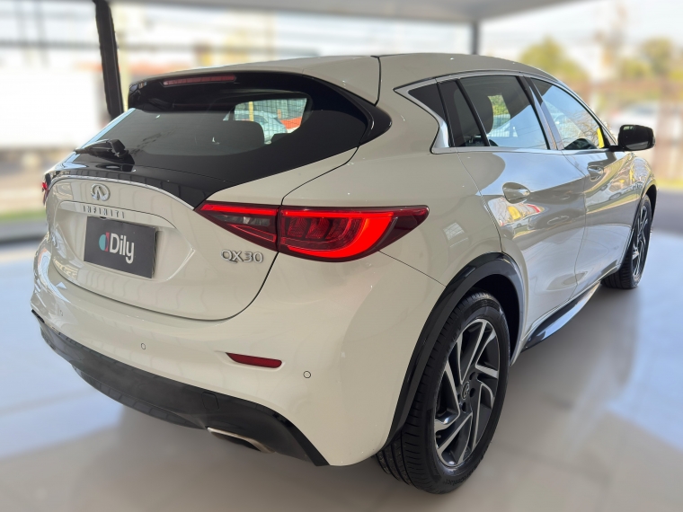 Infiniti Qx30 2.0t Aut Sport  2020 Usado en Automotriz Olea Flaño