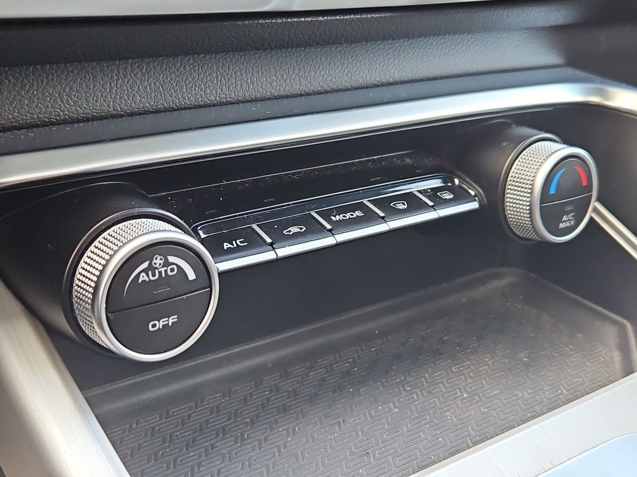 Geely Coolray Coolray 1.5 Aut 2023 Usado en Usados de Primera - Sergio Escobar