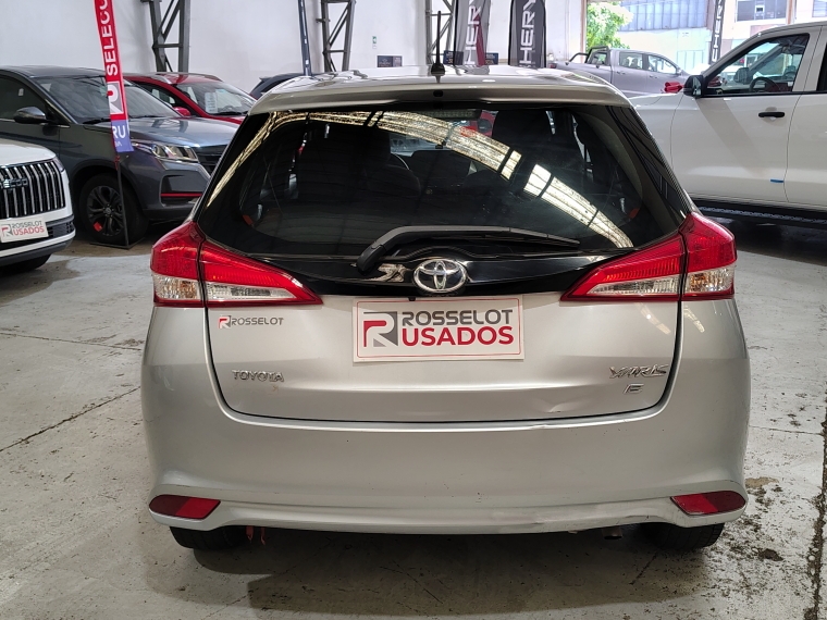 Toyota Yaris Yaris Hb 1.5 Aut 2023 Usado en Rosselot Usados