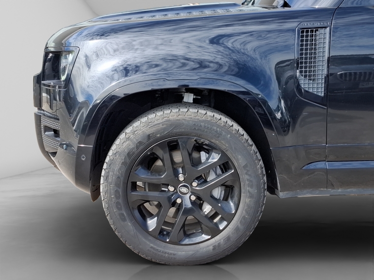 Land rover Defender 110 Se 4x4 3.0 Aut 2025 Usado Usado en BMW Premium Selection Land rover Defender 110 Se 4x4 3.0 Aut 2025 Usado Usado en BMW Premium Selection