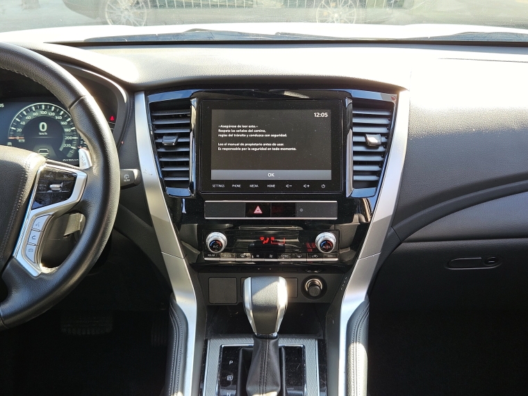 Mitsubishi Montero sport Montero Sport 3.0 Aut 2024 Usado en Rosselot Usados