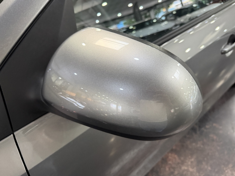 Kia Soluto Ex 1.4l 5mt Full 2026  Usado en Grass & Arueste