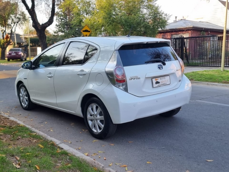 Toyota Prius C 1.5 Hybrid 2013 Usado en Autoadvice Autos Usados