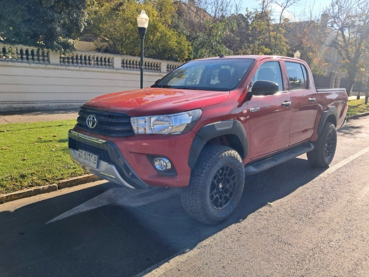TOYOTA HILUX DX 4X4 2.4 - imagen 6