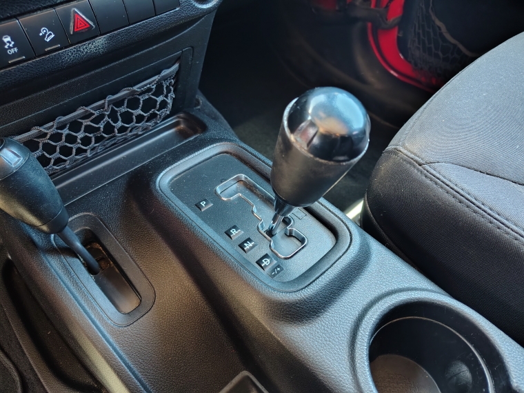 Jeep Wrangler Unlimited Sport 3.6 At 2014 Usado  Usado en Kovacs Usados