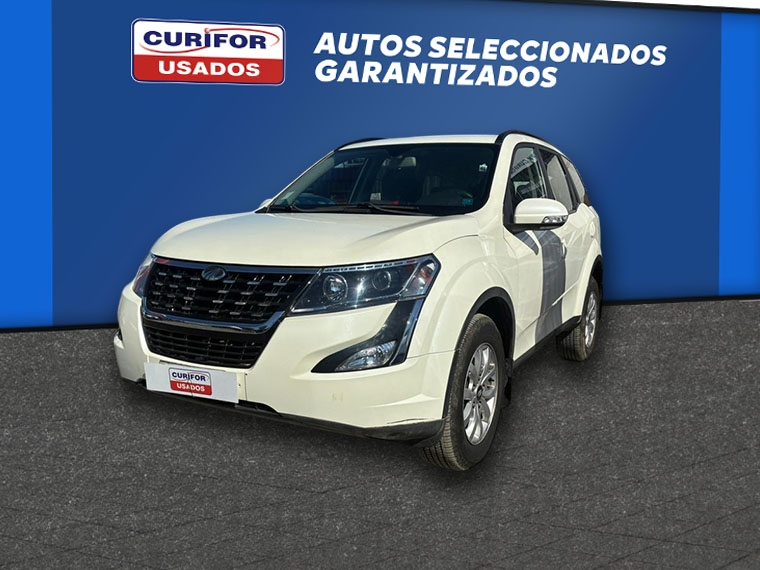 Mahindra Xuv500 2.2 -v6 Diesel. - 3 Corridas De Asiento 2022  Usado en Curifor Usados - Promociones