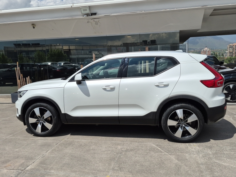 Volvo Xc40 T4 Fwd 2.0 Momentum 2022 Usado Usado en BMW Premium Selection Volvo Xc40 T4 Fwd 2.0 Momentum 2022 Usado Usado en BMW Premium Selection