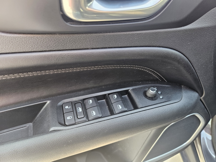 Jeep Compass New Compass Sport 4x2 At 1.3t Euro 6b 2024 Usado en Rosselot Usados