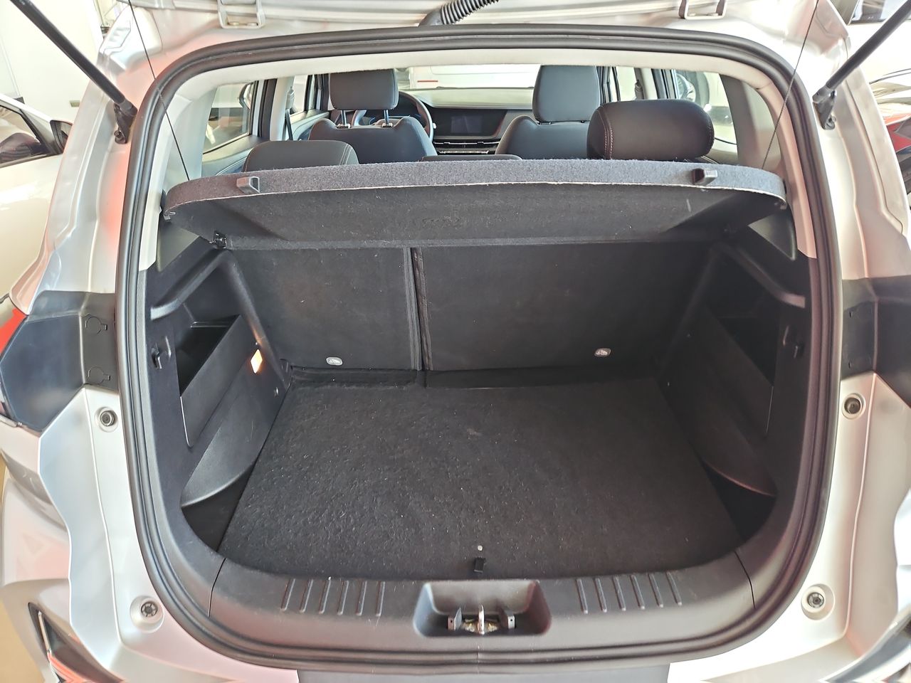 Changan Cs15 Cs15 Hb 4x2 1.5 2023 Usado en Usados de Primera - Sergio Escobar