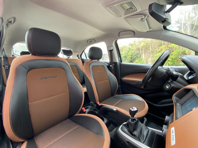 Chevrolet Onix Activ 1.4 2018 Usado  Usado en Kovacs Usados