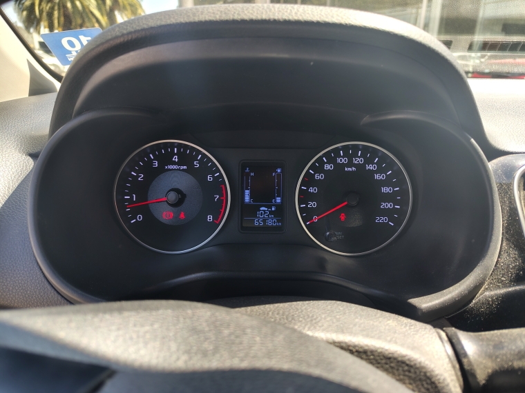 Kia Soluto Soluto 1.4 2023 Usado en Rosselot Usados