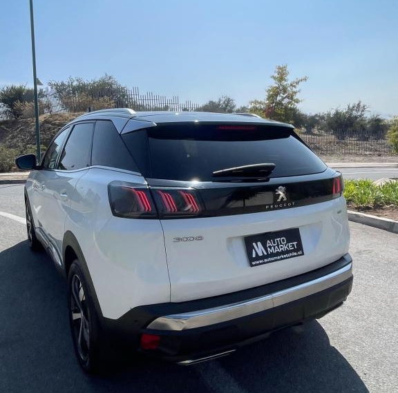 Peugeot 3008 Puretech Gt 180 Eat8 1.6 Aut 2022  Usado en Automarket Chile