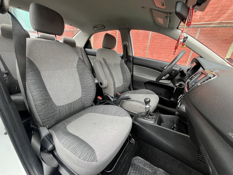 Kia Soluto Soluto Lx 1.4 2021 Usado en Rosselot Usados