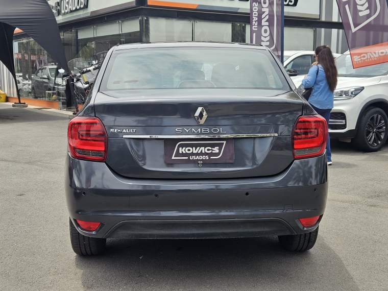 Renault Symbol Intens 1.6 2018 Usado  Usado en Kovacs Usados