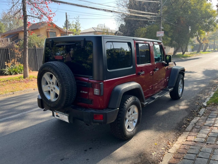Jeep Wrangler  3.6 Unlimited Sport 4x4 At 5p. 2013 Usado en Autoadvice Autos Usados