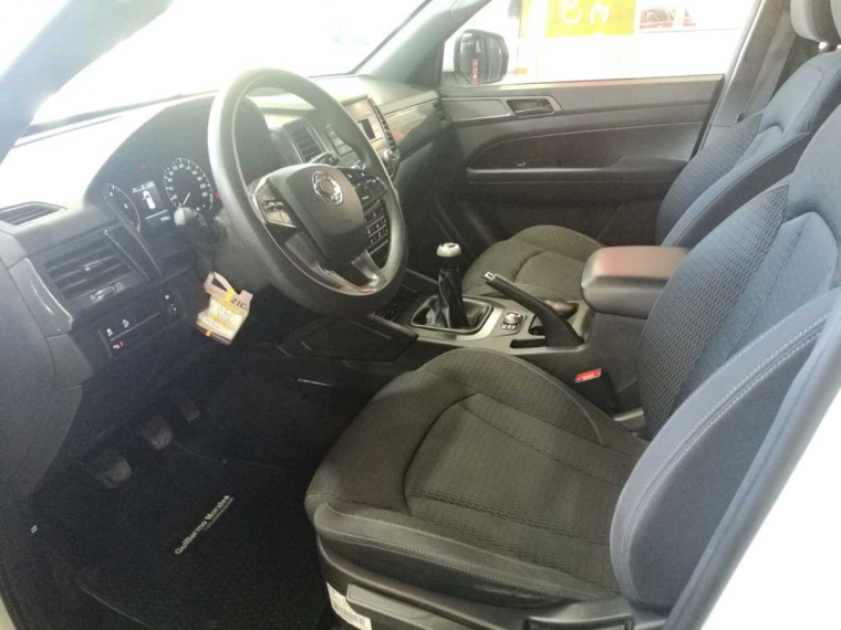 Ssangyong Grand musso Glx 2.2td 6mt 4wd 2023 Usado  Usado en Webautos.cl