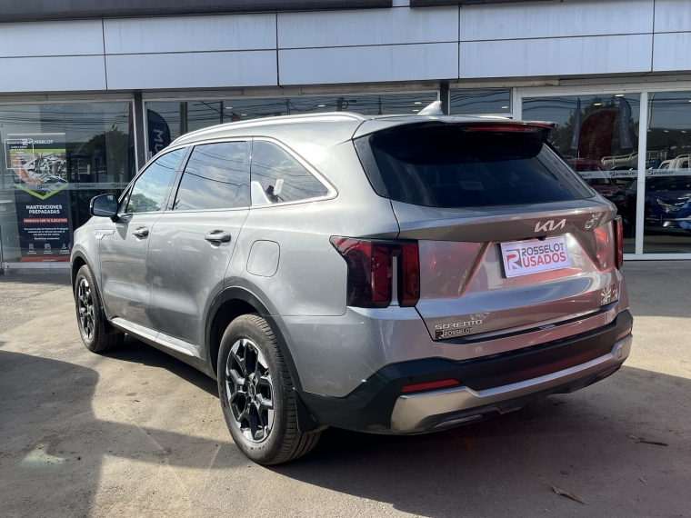 Kia Sorento Sorento Ex 4x4 2.2 Aut 2024 Usado en Rosselot Usados