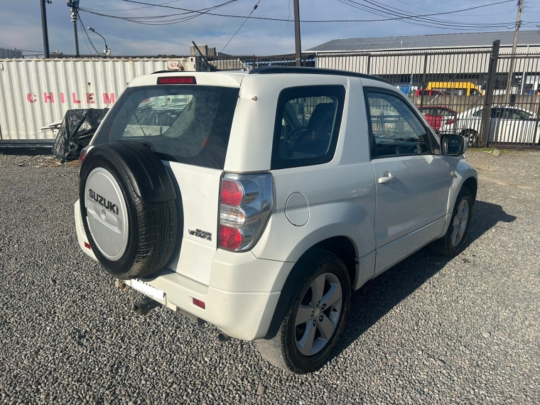 Suzuki Grand vitara Grand Vitara 2.4 Glx Sport 4x4 Mt 2012  Usado en Guillermo Morales Usados