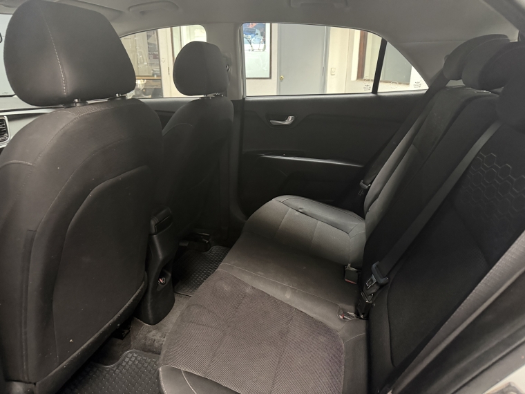 Kia Rio 5 Ex 1.4l 6mt Ci Full 2023  Usado en Grass & Arueste