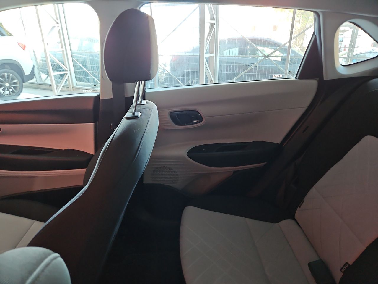 Hyundai I-20 I20 B13 Mpi 1.4 Aut 2024 Usado en Usados de Primera - Sergio Escobar