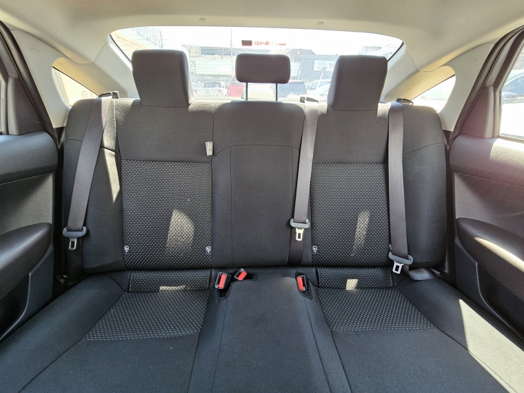 Toyota Yaris 1.5 E Sedan Mt 2023 Usado  Usado en Kovacs Usados