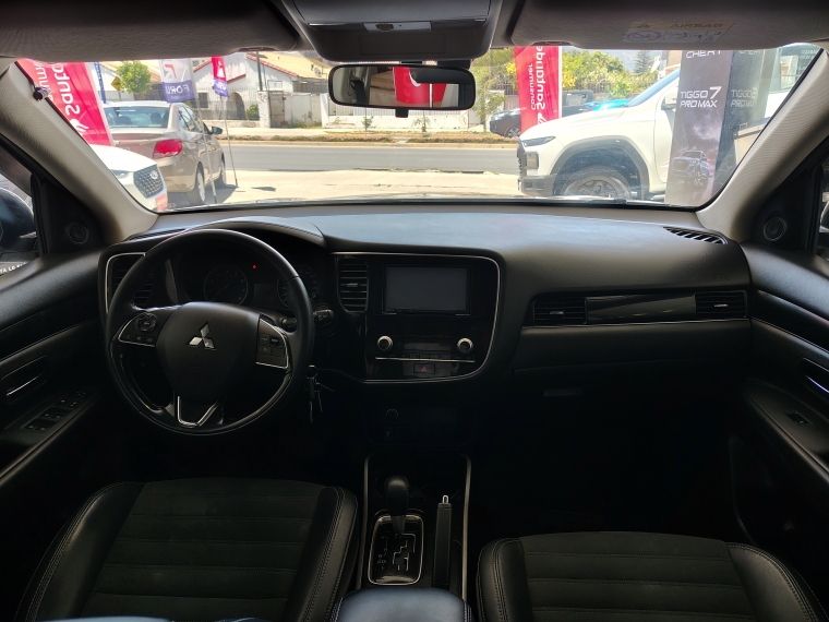 Mitsubishi Outlander Outlander Cvt 2.0 Aut 2022 Usado en Rosselot Usados