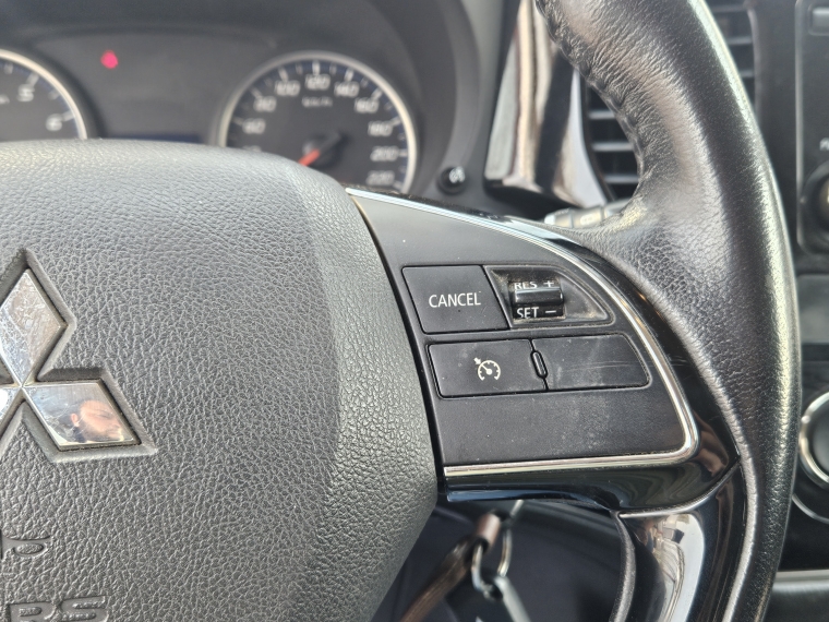 Mitsubishi Outlander Outlander 2.0 At 2017 Usado en Rosselot Usados