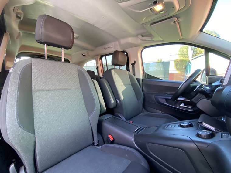 Peugeot Rifter Rifter Bluehdi 130 1.5 At 2022 Usado en Rosselot Usados