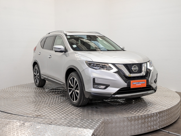 Nissan X-trail (cat) Nueva X-trail Mc Exclusive 3row 4wd 2022 Usado  Usado en Pompeyo