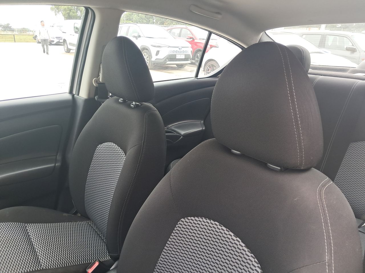 Nissan Versa Versa Sedan 1.6 2020 Usado en Usados de Primera - Sergio Escobar