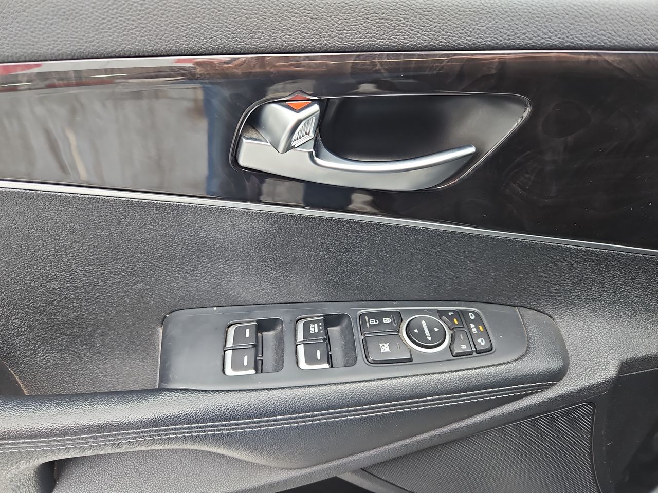 Kia Sorento Sorento Ex 2.4 Aut 2017 Usado en Usados de Primera - Sergio Escobar