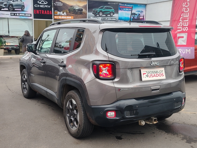 Jeep Renegade Renegade 1.8 2022 Usado en Rosselot Usados