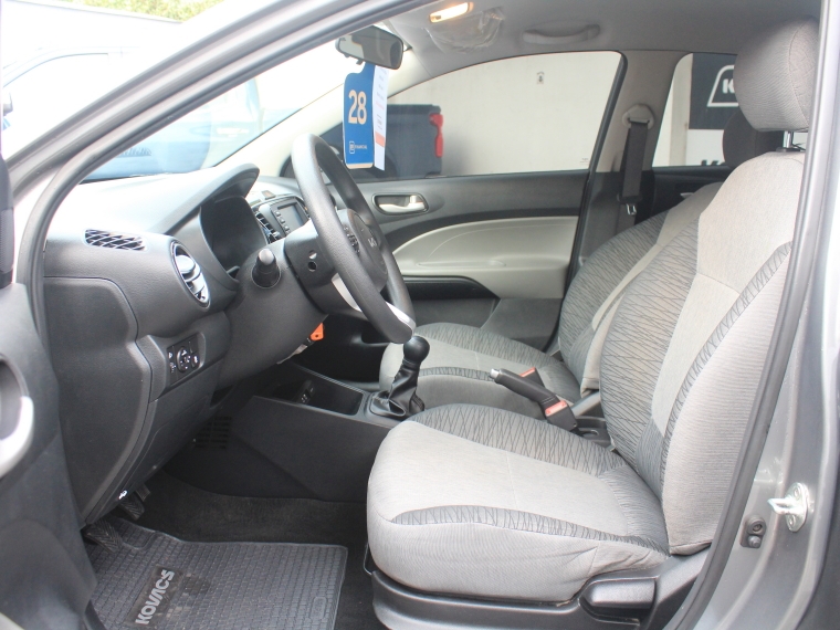 Kia Soluto 1.4  Lx Mt 2024 Usado  Usado en Kovacs Usados