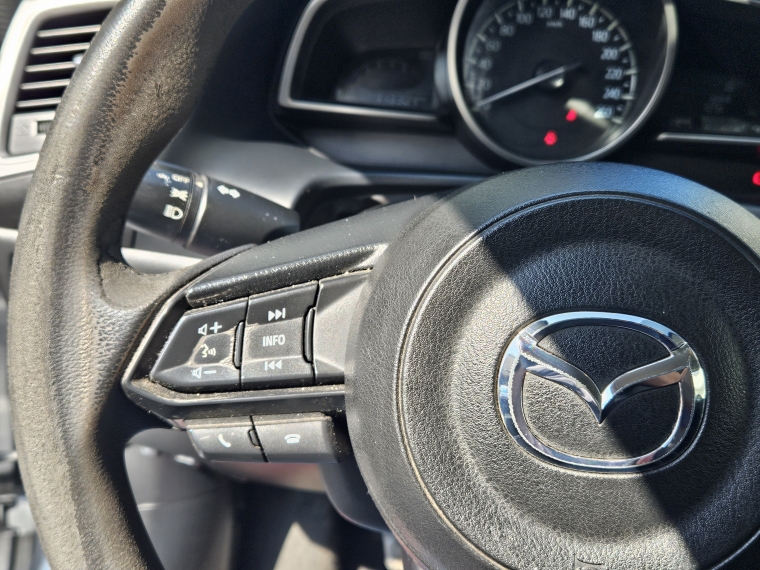 Mazda 3 sedan New 3 1.6 2018 Usado en Rosselot Usados